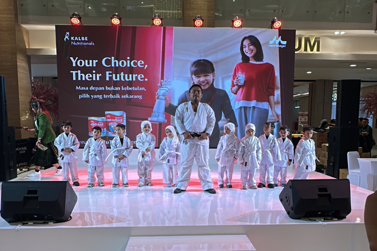 Live Performance di Kalbe Nutrionals Fair 2025, Pakuwon Mall Yogyakarta