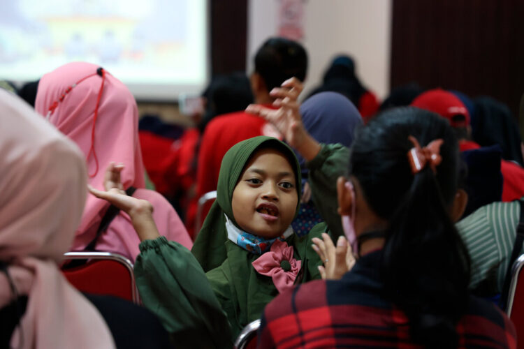 Orangtua dan Pola Asuh Anak Disabilitas